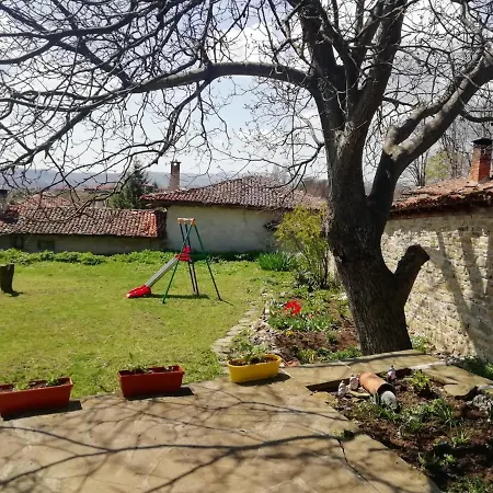 Guest house фильовата къща Zheravna